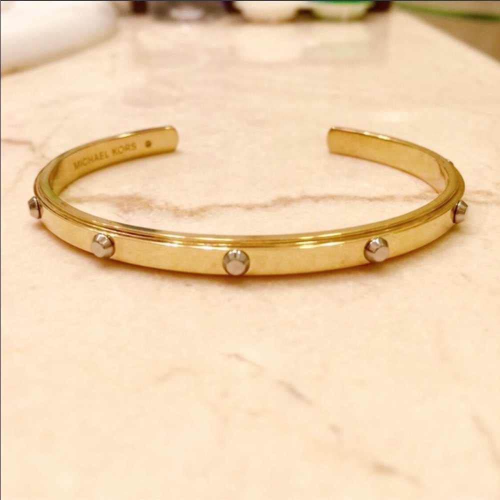 Michael Kors Heritage Astor gold bangle